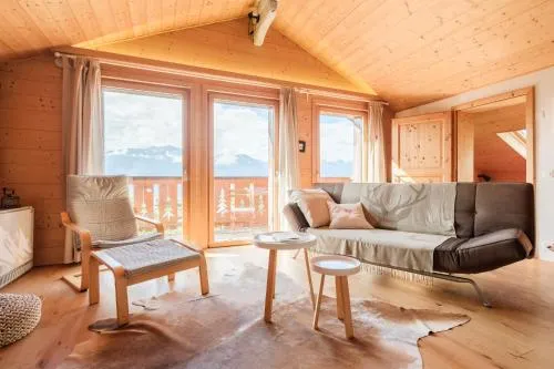 Chalet Rouge Coeur in Fenalet Sur Bex, Schweiz