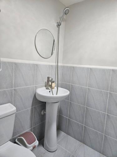 Cozy Studio with Balcony and Pool Near Airport and Beaches, Suba (foto 10)