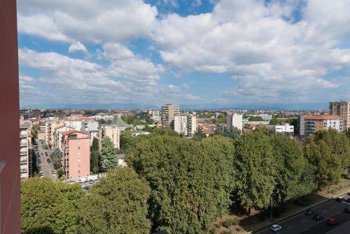 Eleventh Floor apartment Milano in ชินิเซลโล บัลซาโม