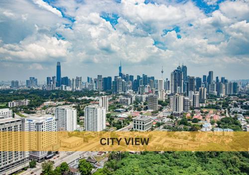 Neu Suites | 8 - 9 Pax | KLCC & Gleneagles Kuala Lumpur 