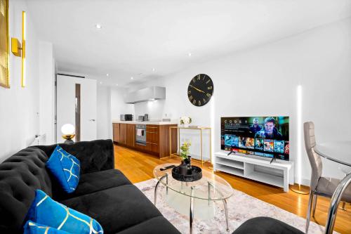 Stylish Apartment - City Centre - Secure Parking - Fast Wifi - Balcony 279O, Birmingham (Foto 8)