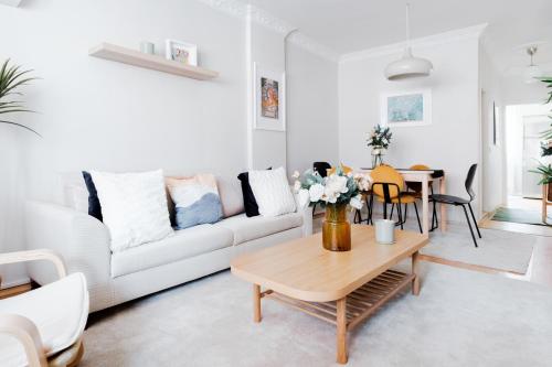 Flat w Balcony Near Taksim Square in Istiklal, Istanbul (foto 10)