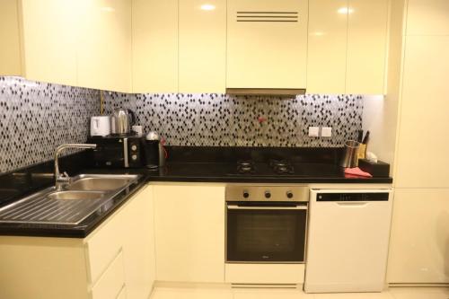 Stunning 2 Bedroom Aykon City Tower C, Dubái (foto 7)