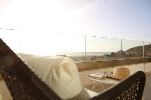 타가주 YMY Beach House 4성급 게스트하우스 레스토랑