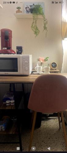 loue chambre chez l'habitant in Saint-Victoret