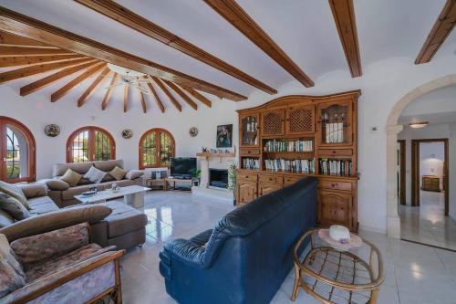 Villa Enzo by Villa Plus - image 4