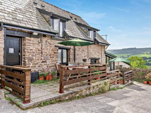 1 Bed in Abergavenny BN184 gîte à louer Cwmyoy