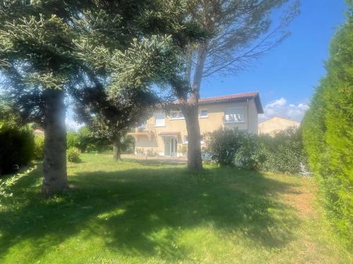 Maison dromoise jardin riviere a 5 min in Livron-sur-Drome