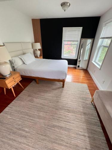 Capital Stay Home Just Minutes from DC's Major Sights in 塔科馬公園