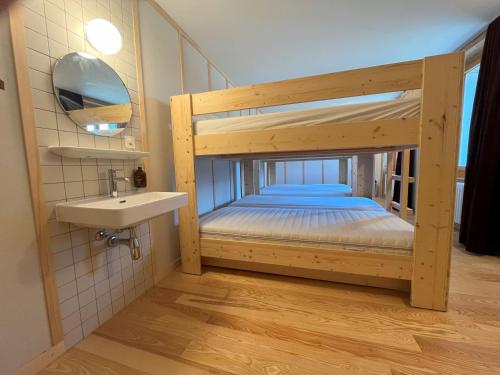 Hôtel de la Maison de la Tourbière (Hotel de la Maison de la Tourbiere) in Le Locle