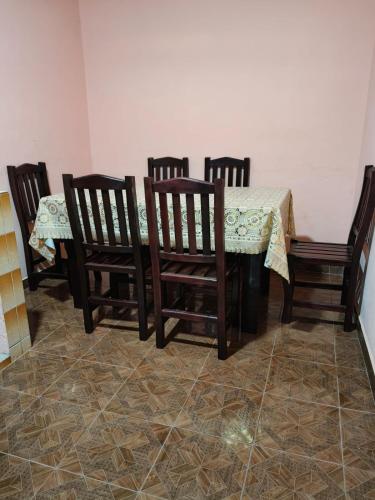 Létesítmények, Hospedaje Santa Rita in Col Linda Vista Centro