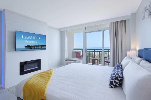 Marea Azul by Casanita - Designer Oceanfront Suite, Myrtle Beach
