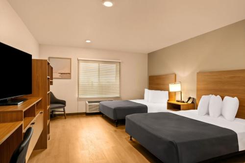 LivAway Suites Tri-Cities-Richland - image 11