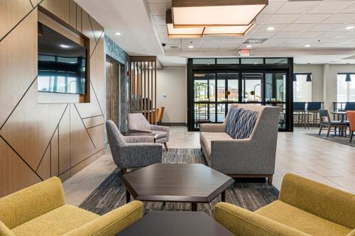 ทัศนียภาพภายนอกโรงแรม, Holiday Inn Express & Suites Buford NE - Lake Lanier by IHG in บูฟอร์ด (GA)