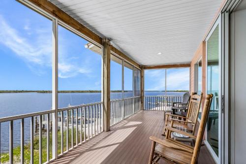 Kokopelli Villa - Matlacha waterfront close to Cap Coral - private home locally managed, fair & hone in Matlacha (FL)