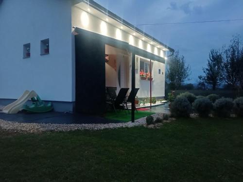 Apartman Cirkic in Husimovci