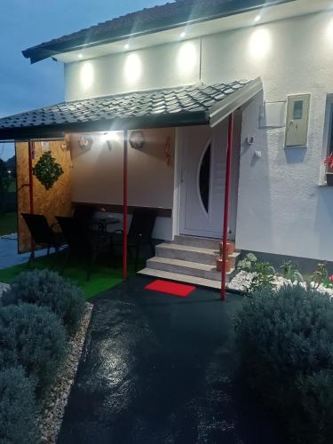 Apartman Cirkic in Husimovci