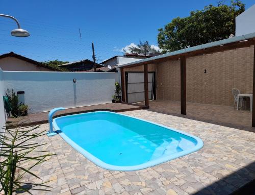 مسبح, Pé na areia meu cantinho (Pe na areia meu cantinho) in Morro das Pedras