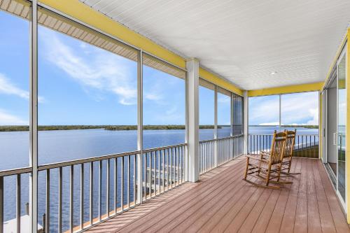 Kokopelli Villa - Matlacha waterfront close to Cap Coral - private home locally managed, fair & hone in Matlacha (FL)