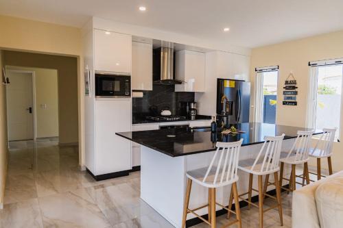 設施, Lord's Suites in 薩瓦內塔