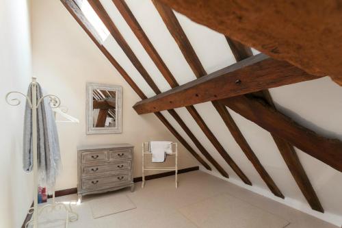 12A College Hill by Sleep Shrewsbury - image 6