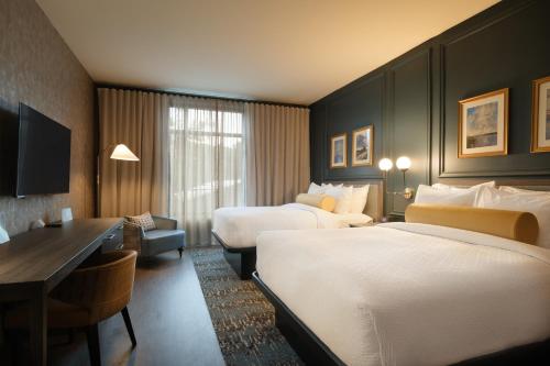 OS Hotel - image 8