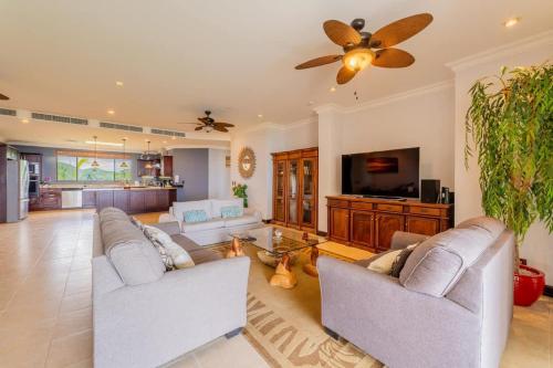 Malinche 422B- Ocean view condo at Reserva Conchal in Playa Conchal