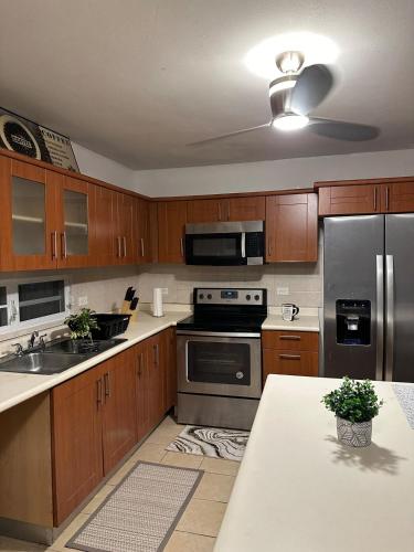 Burungos Place at Humacao, PR in Χουμακάο