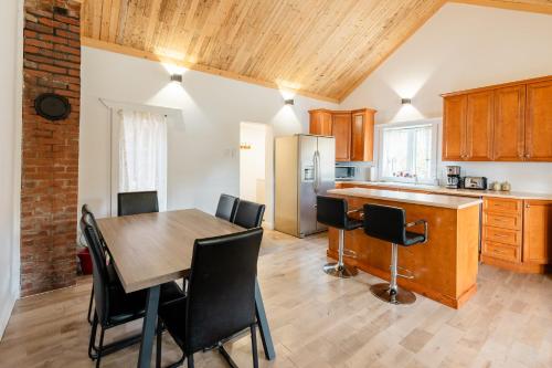 Tourville Country House in แซ็ง-ฌ็อง-ปอร์-โฌลี (QC)