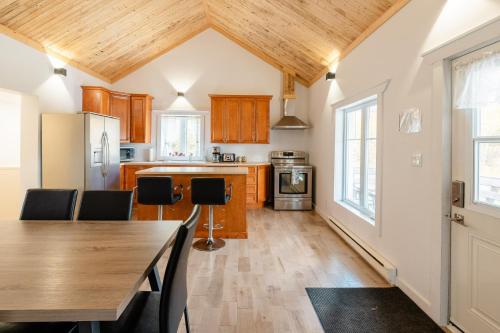 Tourville Country House in แซ็ง-ฌ็อง-ปอร์-โฌลี (QC)