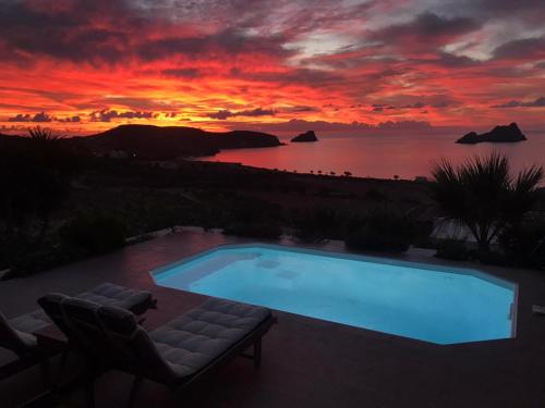 Krinakia Villas in Lefki