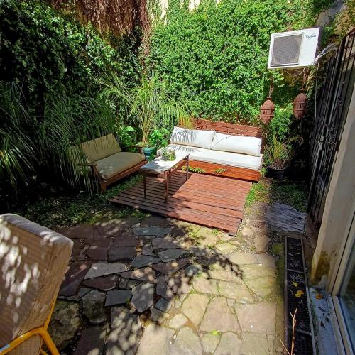 Hermoso 4 ambientes con jardin en Recoleta - Barrio Norte in La Adela