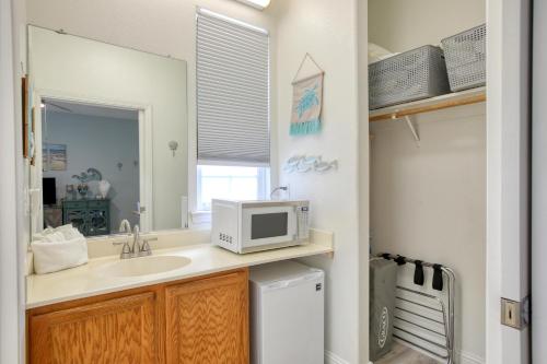 Pacific Plaza #505 - Coastal Gem - StudioD-Q in Okeano (CA)