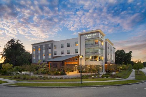 Cambria Hotel Summerville - Charleston - image 8