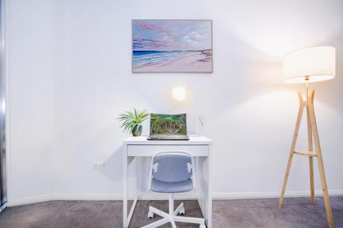 Facilities, Jack's Citylight Retreat with Free Parking #8 in Waterloo