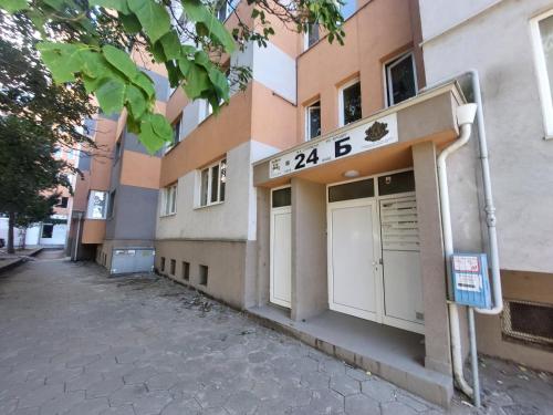Zunanjost, Strumsko Stay in Strumsko Industrial Zone