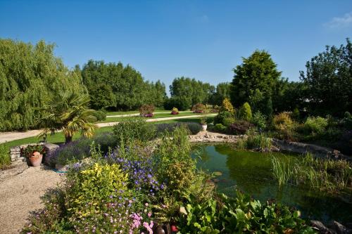 牛津河畔豪华帐篷 牛津河畔豪华帐篷