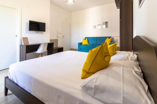Greco Rooms