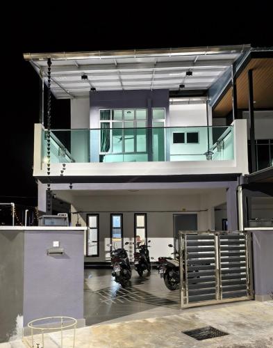 Hello Pangkor Home 77 - A Nest for 15 buddies