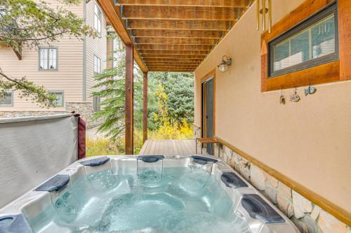 Mountainside Winter Park Ski Home with Hot Tub in Winter Park (CO)