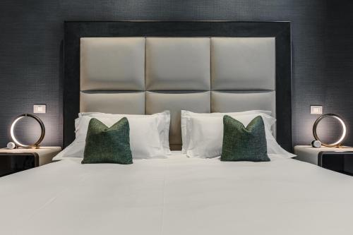 FOUR Suites Pantheon - image 2