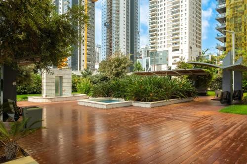 O&O Group- Stylish 3BR Family Retreat in Bat Yam