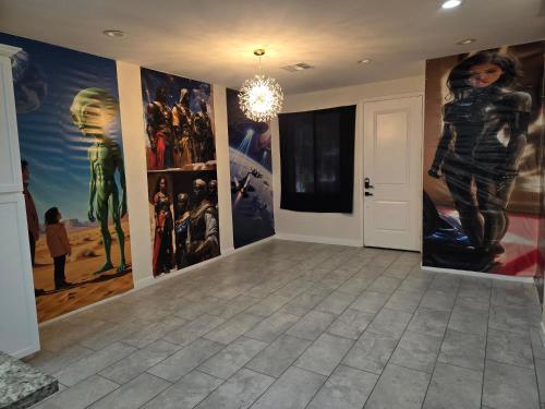 Gallery on 59th homestay NOT A HOTEL in Fênix (AZ)