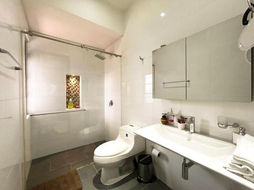 exclusive villa - private pool luxury and comfort - image 4