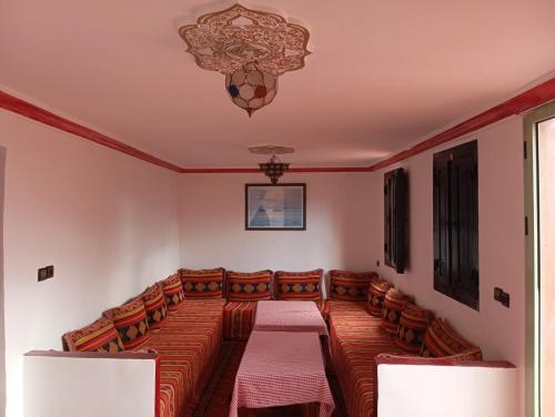 Tizi Maison d'Hotes in Teluetas