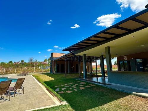 Chácara Ecológica e Sustentável (Chacara Ecologica e Sustentavel) in เปาลิเนีย