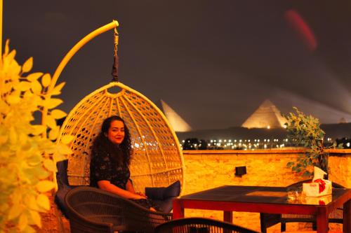 Hostalio Pyramid View - image 2