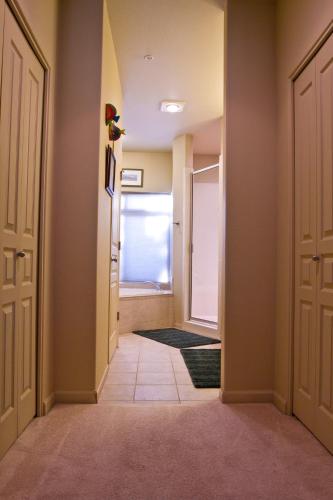Widgi Creek #22 condo - main image