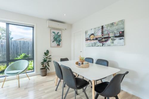 Facilities, Boulder House in Bundoora
