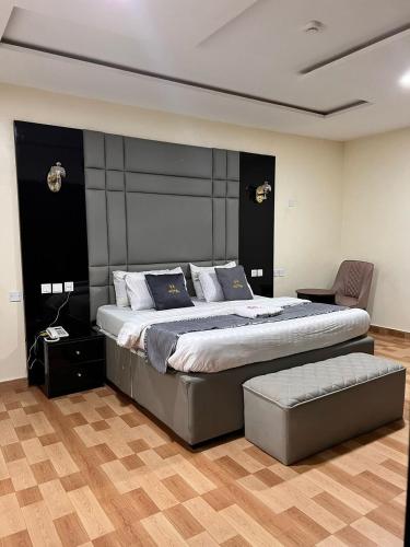 Gold Rhino Hotel and Suites Ltd in Enugu